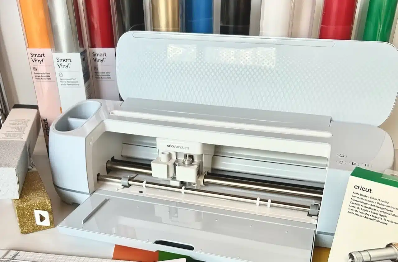 WAS IST EIN PLOTTER WAS IST EIN PLOTTER